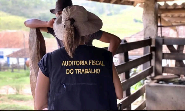 O dia em que o auditor fiscal chegou na empresa: o que realmente acontece em uma fiscalização